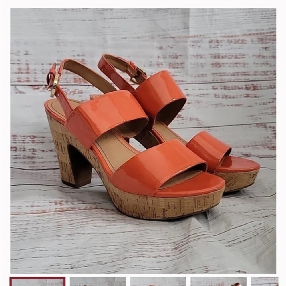 Y2K chunky style
Franco Sarto woman’s orange cork sandals- size 6.5-